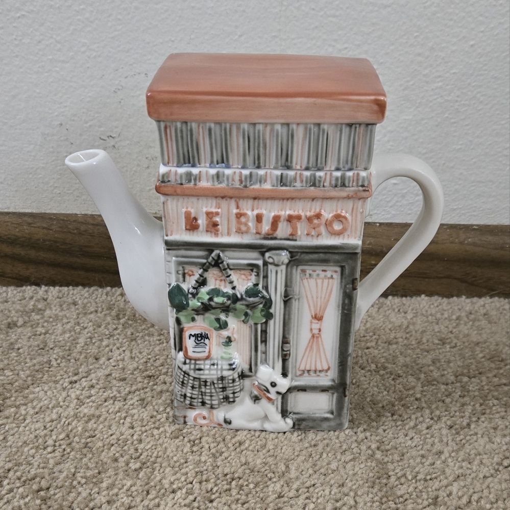 Vintage Le Bistro Teapot Glazed Ceramic Hand Painted Dog Cat Hanging Planter
